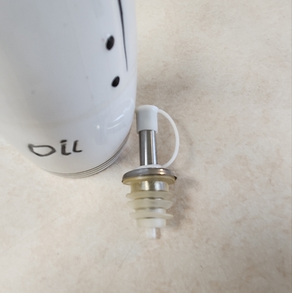 Vintage Chefs Oil & Vinegar Dispenser Bottles" Maison de Campagne Metal Holder - Picture 7 of 12